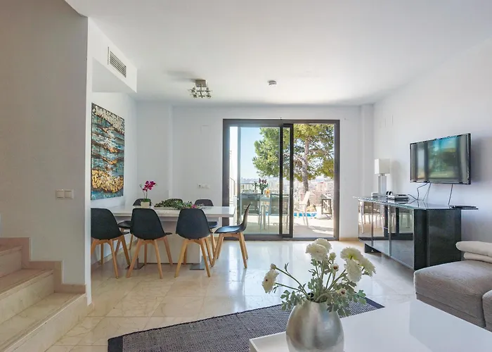 4 Bed Townhouse With Stunning View Tatil Evi