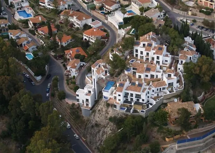 4 Bed Townhouse With Stunning View